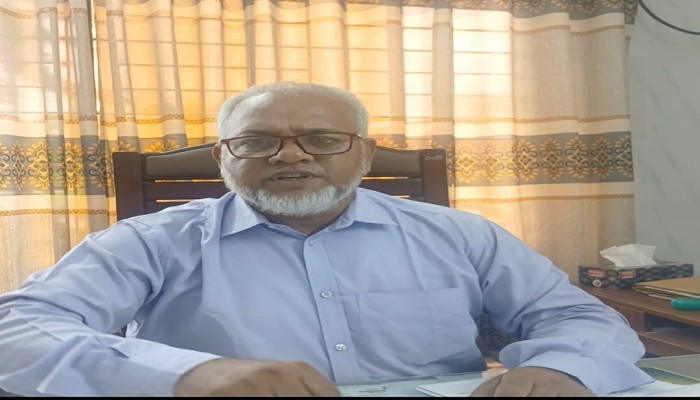 নির্বাচন কর্মকর্তার বিরুদ্ধে অনিয়ম ও সাংবাদিকের সাথে অসদাচরণের অ'ভিযোগ