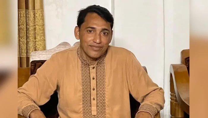 ফরিদপুরে সং'ঘ'র্ষে'র ঘটনায় কৃষকলী'গে'র সাধারণ সম্পাদক গ্রে'প্তা'র