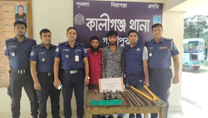 ট্রাকের ভেতর বসেই চলছিল প্রস্তুতি, পুলিশের অ'ভি'যা'নে ভে'স্তে গেল ডা'কা'তির পরিকল্পনা: গ্রে'ফ'তা'র ২