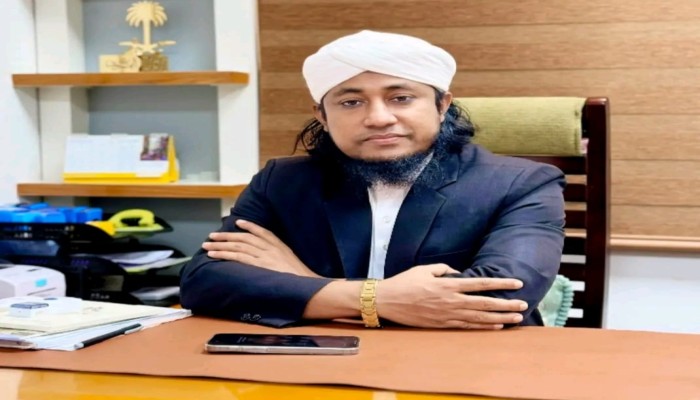 জসনে জু'লুস নিয়ে মতবি'রোধ হলে মুজাকারায় বসার আহ্বান তাহেরীর