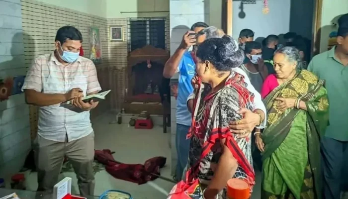 রাত ২টা ৪০ মিনিটে বোনকে ফোন করেছিলেন নি'হ'ত প্রীতিলতা