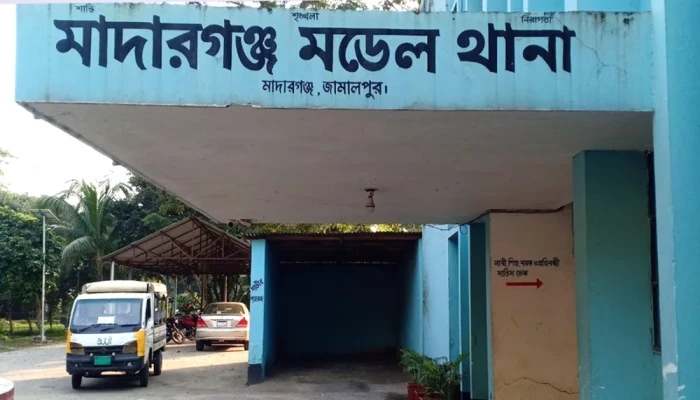 সারাদিন দোকান বন্ধ, সন্ধ্যায় মিলল ব্যবসায়ীর ম'র'দে'হ