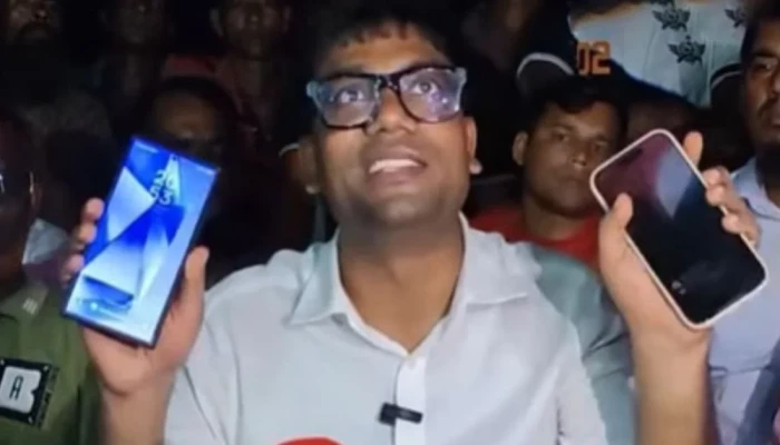 দুই ফোনেই চার্জ আছে, মানে বি'দ্যু'তে'র ঘা'ট'তি কম: যুবদল নেতা নয়ন