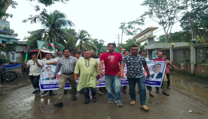 মির্জাগঞ্জে যুবদলের কমিটি বা'তিলের দাবিতে টানা তৃতীয় দিন রাজপথে পদব'ঞ্চিতরা