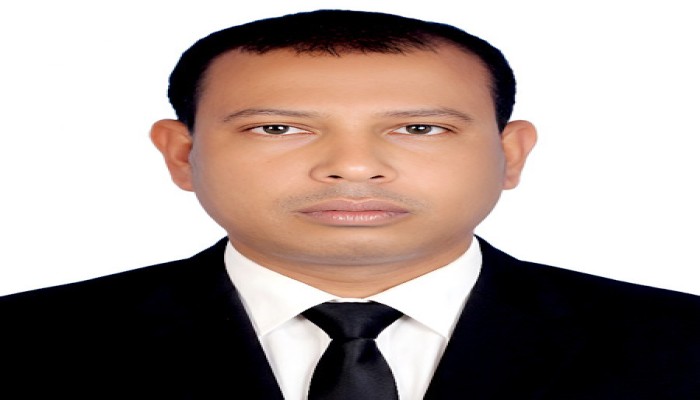 টাকার কাছে বিবেক বিক্রি নয়—সত্য প্রকাশই সাংবাদিকতার দায়িত্ব দু'র্নীতি-অ'নিয়মের বি'রুদ্ধে কলম, চাপের কাছে মাথা নত নয়—সত্য ও ন্যায়ের পক্ষে সাংবাদিকদের অ'ঙ্গীকার