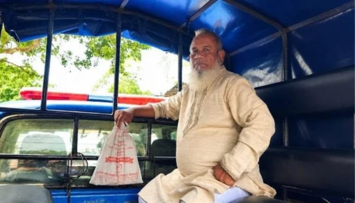 সরকারি সম্পদ চু'রি'র সময় মালামালসহ ইউপি চেয়ারম্যান আ'ট'ক