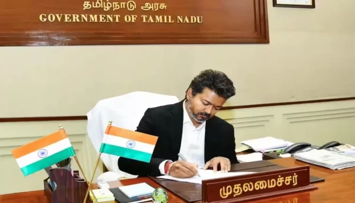 আন্দোলনে শিক্ষক-কৃষকদের ওপর করা মা'ম'লা প্র'ত্যা'হা'র করছেন বিজয়