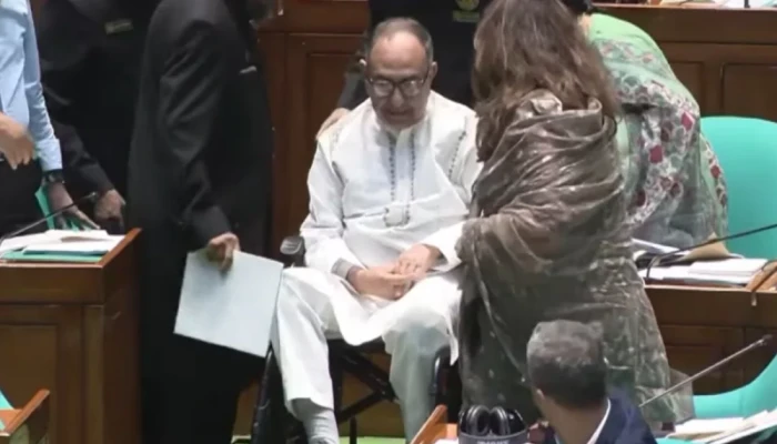 সংসদ অধিবেশনে যোগ দিলেন মির্জা আব্বাস