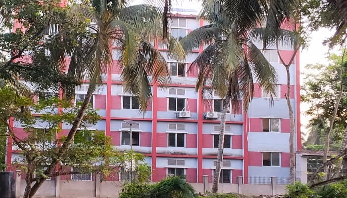 কাউখালীতে শিক্ষক সং'কটে কাঙাল দুই সরকারি বিদ্যালয়/ভবিষ্যৎ নিয়ে শ'ঙ্কায় ৯০০ শিক্ষার্থী